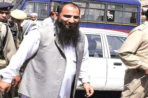 مسرت عالم پرپھر پی ایس اے،گیلانی نے سب کو لتاڑا