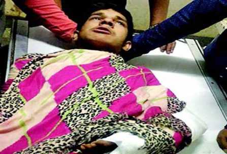 قاضی گنڈ میں منسٹر کے محافظ کا بیٹا پیلٹ گن کا شکار