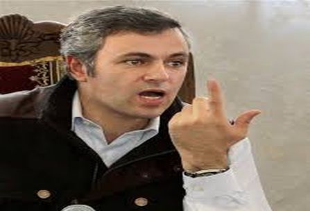 کشمیری نوجوان بندوق نہ اُٹھائیں تو کیا کریں:عمر عبداللہ