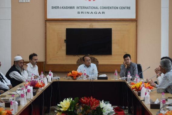 کشمیر سے متعلق منفی تصور ہے:ملک