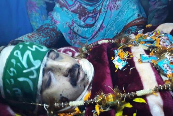 پابندیوں کے باوجود لیلہاری کے جلوسِ جنازہ میں ہزاروں کی شرکت