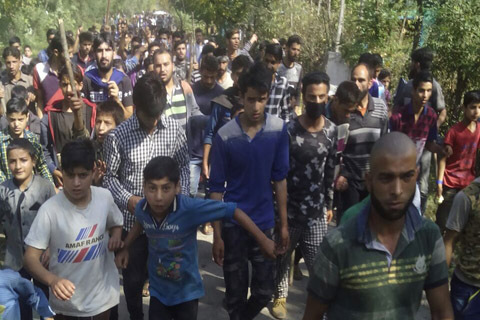 چوٹیاں کاٹنے کے معمہ کو لیکر کولگام میں ہنگامہ،فوج پر الزام