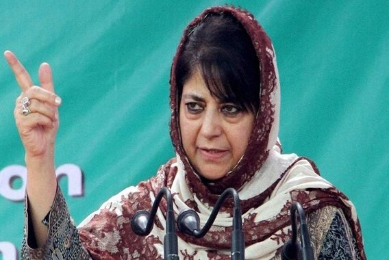 محبوبہ کی کابینہ میں مجوزہ ردوبدل،جانیئے کس کس کی چھٹی ہوگی