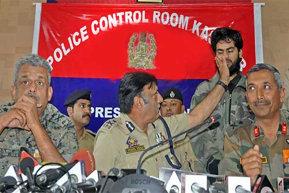 فوج اور پولس کی جنگجووں کیلئے نئی سرنڈر اسکیم