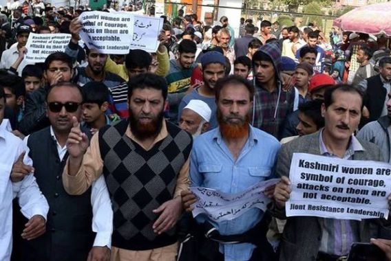 نامعلوم افراد کا چوٹیاں کاٹنا اور معلوم افراد کا ایکدوسرے کو پیٹنا جاری