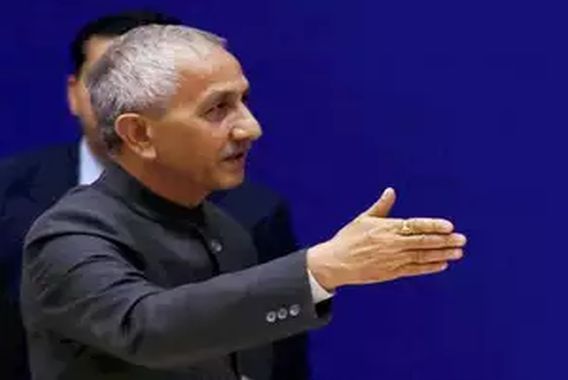 علیٰحدگی پسندوں کی شمولیت کیلئے اپنی سطح پر کوشش کریں،شرما بنامِ محبوبہ