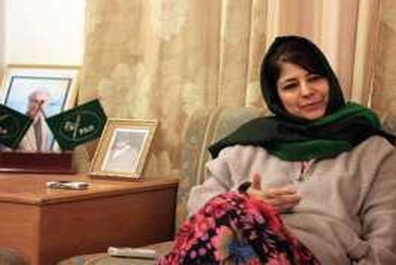 محبوبہ مفتی چھٹی بار پی ڈی پی  کی صدر ”منتخب“!