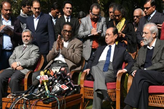 جمہوریت کوخطرہ ہے: جج ہائے سپریم کورٹ