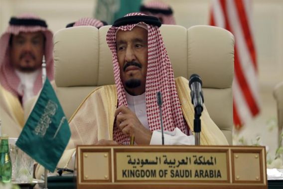 سعودی عرب کے فوجی سربراہ،چوٹی کے کئی کمانڈر برطرف