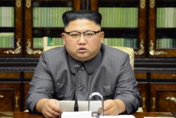 کم جونگ نے باالآخر ہاتھ کھڑا کئے،پوری دُنیا ششدر