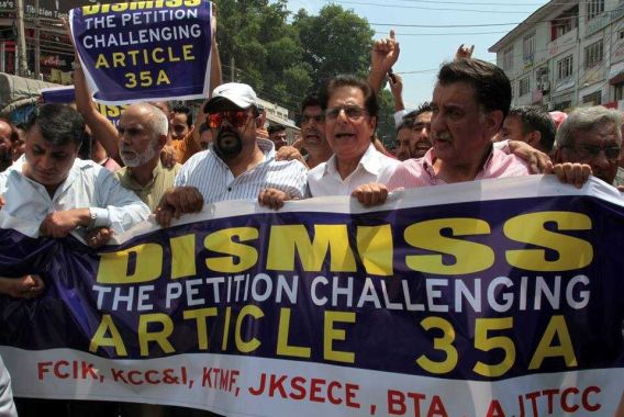 دفعہ35 کیلئے خون بھی بہاسکتے ہیں:تاجرانِ کشمیر