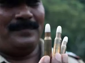 پلاسٹک بُلٹ….قیام امن کیلئے متبادل ہتھیاروں کی نہیں مسئلہ کے حل کی ضرورت ہے