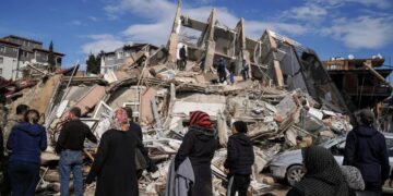 زلزلہ زدہ تُرکی میں 8دن بعد مزید نو افراد کو زندہ نکالا گیا